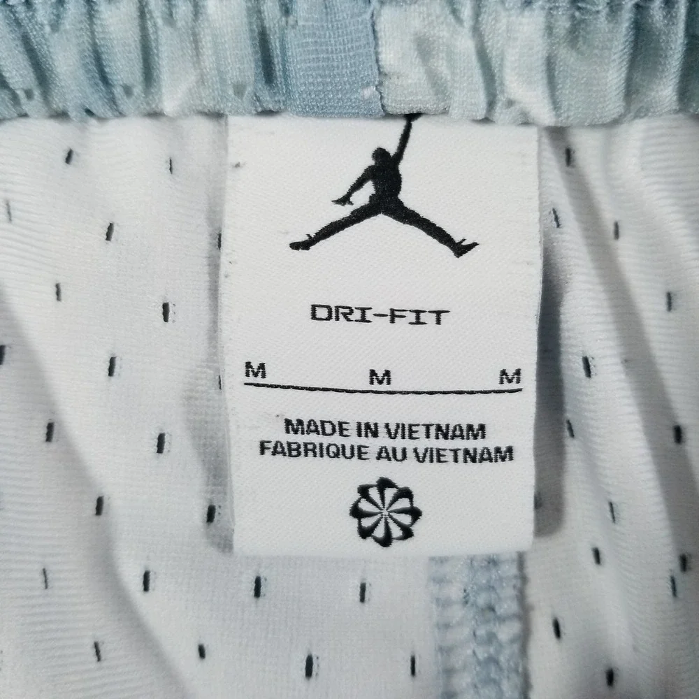 Nike Jordan Shorts Mens Medium Blue Diamond Lightning Basketball Athletic Gym
